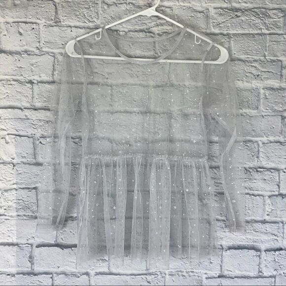 Girls white sheer ruffle bottom top w/stars 10-12 - Picture 1 of 6